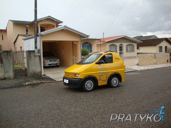 Conheça o primeiro carro brasileiro construído 